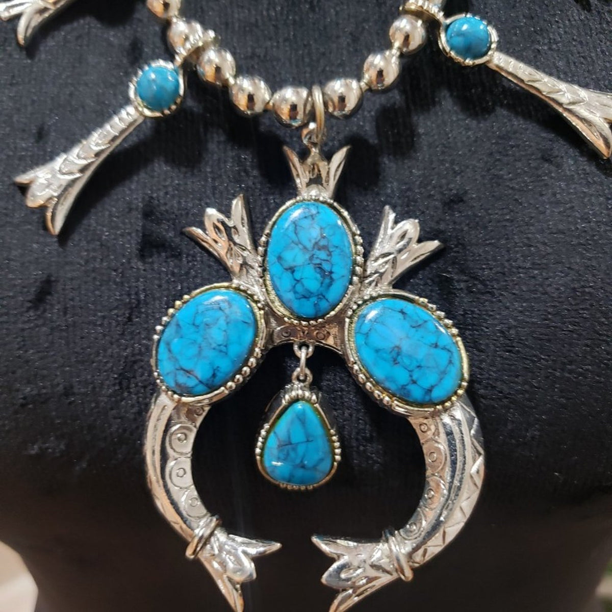 Womens Silver Tone Blue Turquoise Statement Large Collar Necklace
