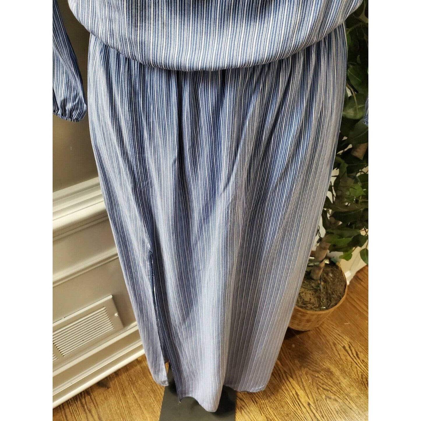 Boutique Lula & Lala Women's Blue Rayon Long Sleeve Scoop Neck Maxi Dress Size M