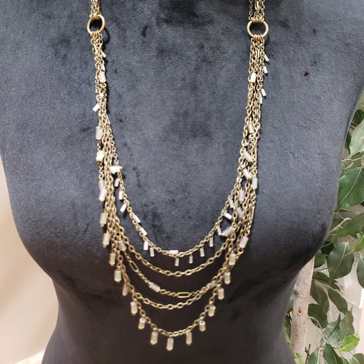 Coldwater Creek Marked Layered Five Strand Gold Tone Glass Beads Necklace