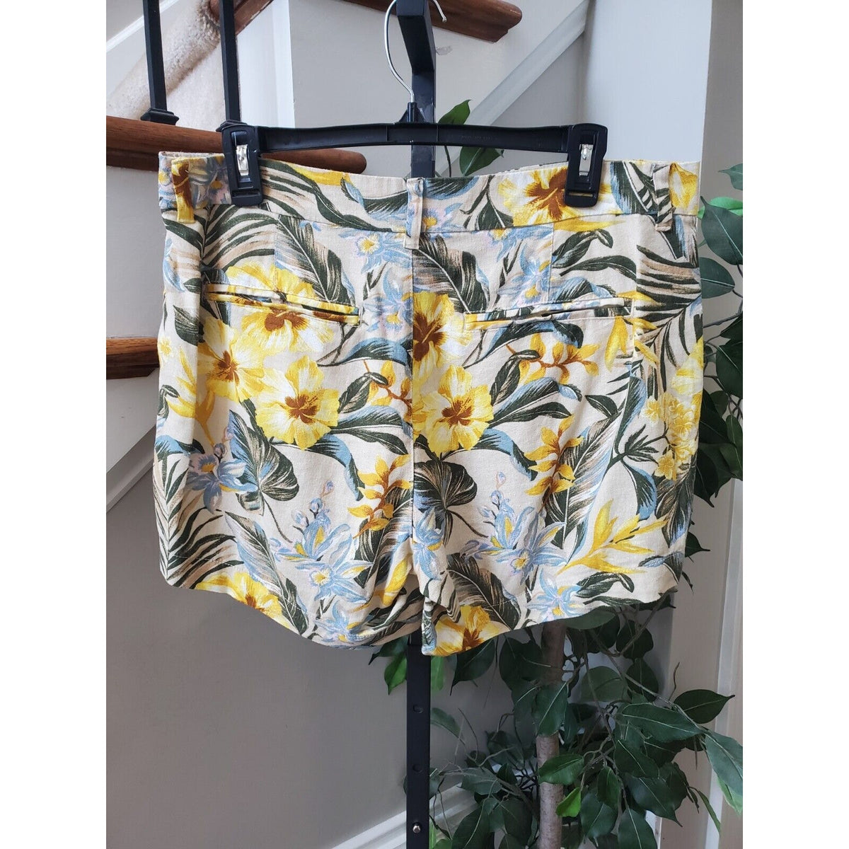 Old Navy Womens Beige Floral Linen Summer Outdoor Casual Beach Shorts Size 10