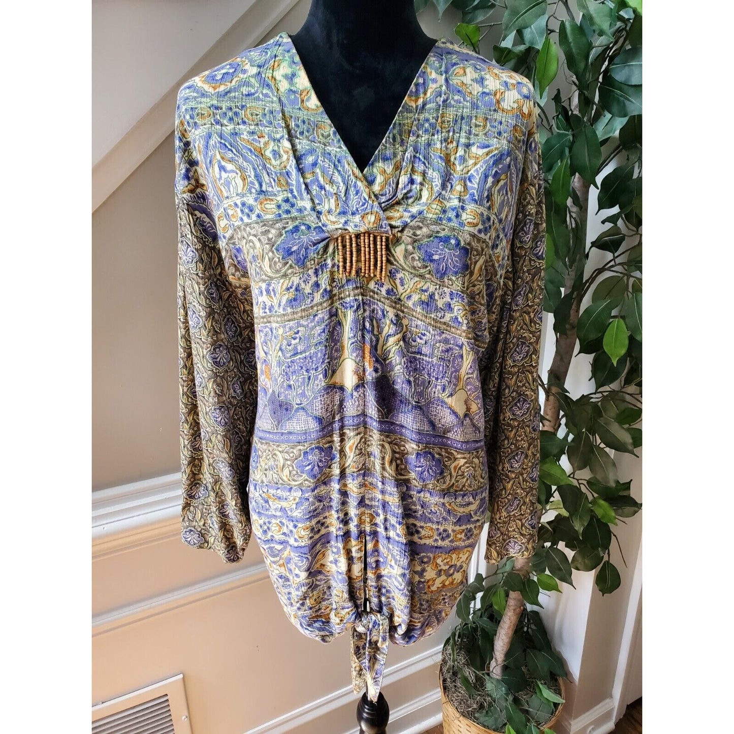 Carole Little Women's Multicolor 100% Rayon V-Neck Long Sleeve Top Blouse Size 6