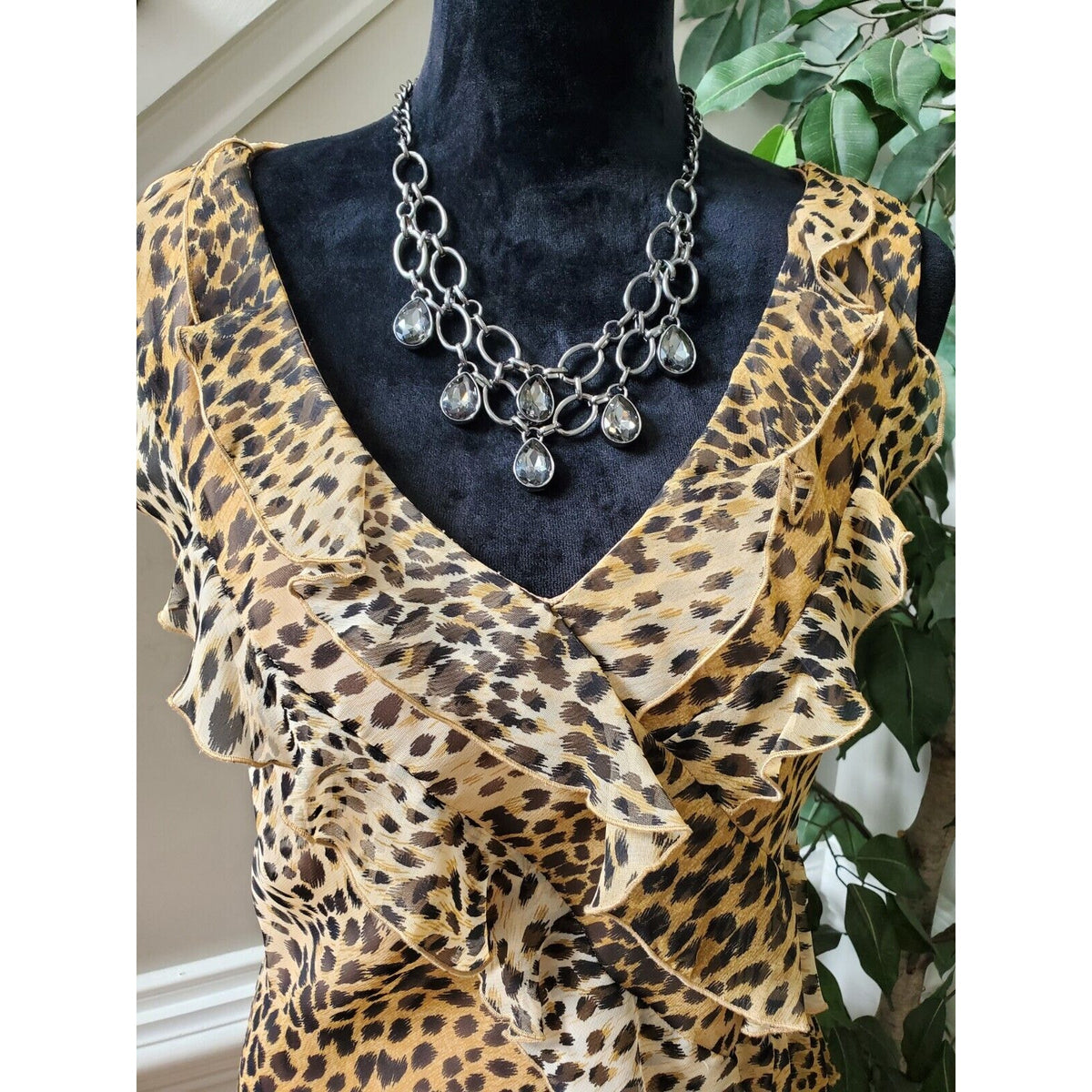 Scarlett Beige & Brown Leopard Polyester V-Neck Sleeveless Knee Length Dress 12