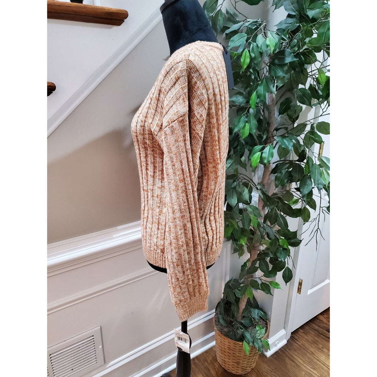 BLANKNYC Toffee Acrylic Ribbed Crewneck Long Sleeve Pullover Knit Sweater XS