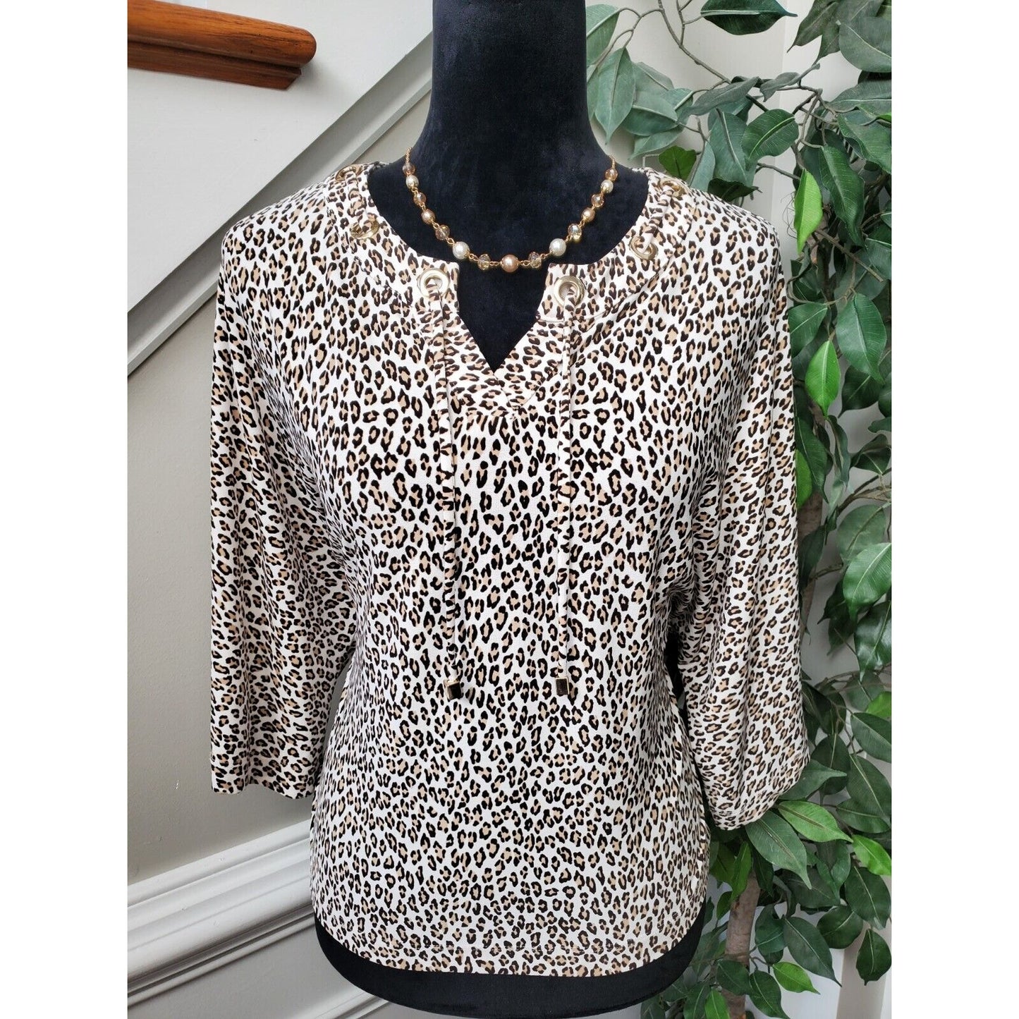 Chico's Women's Brown Polyester Round Neck Long Sleeve Blouse Size 0 Small