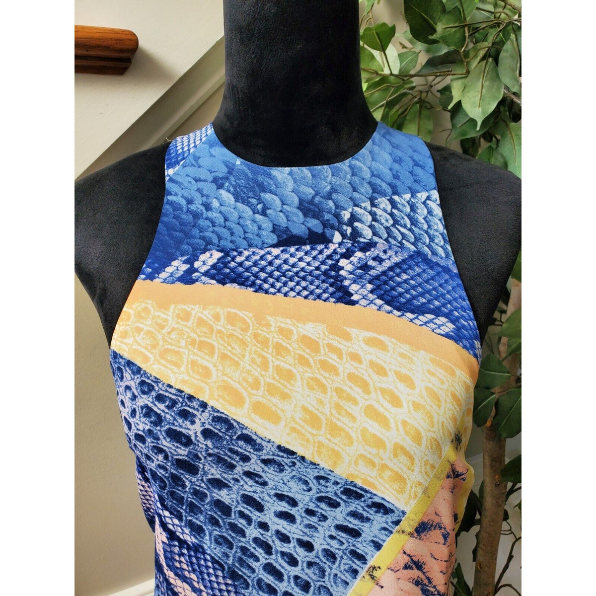 Fab'rik Women's Multicolor Polyester Round Neck Sleeveless Knee Length Dress M