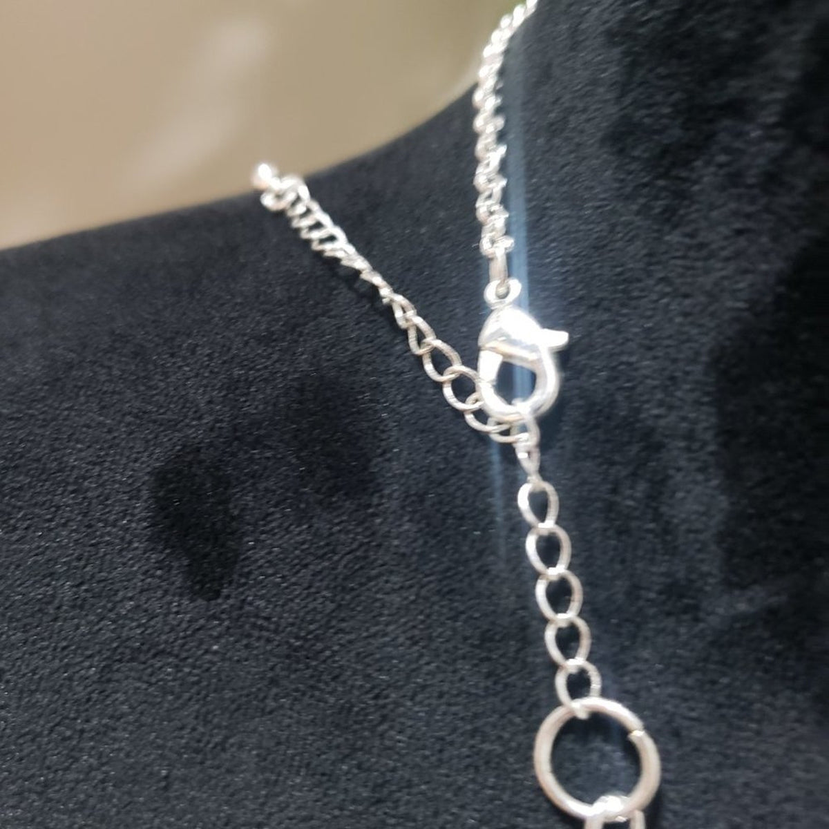 Womens Fashion Silver Tone Silver Circle Link Chain Necklace