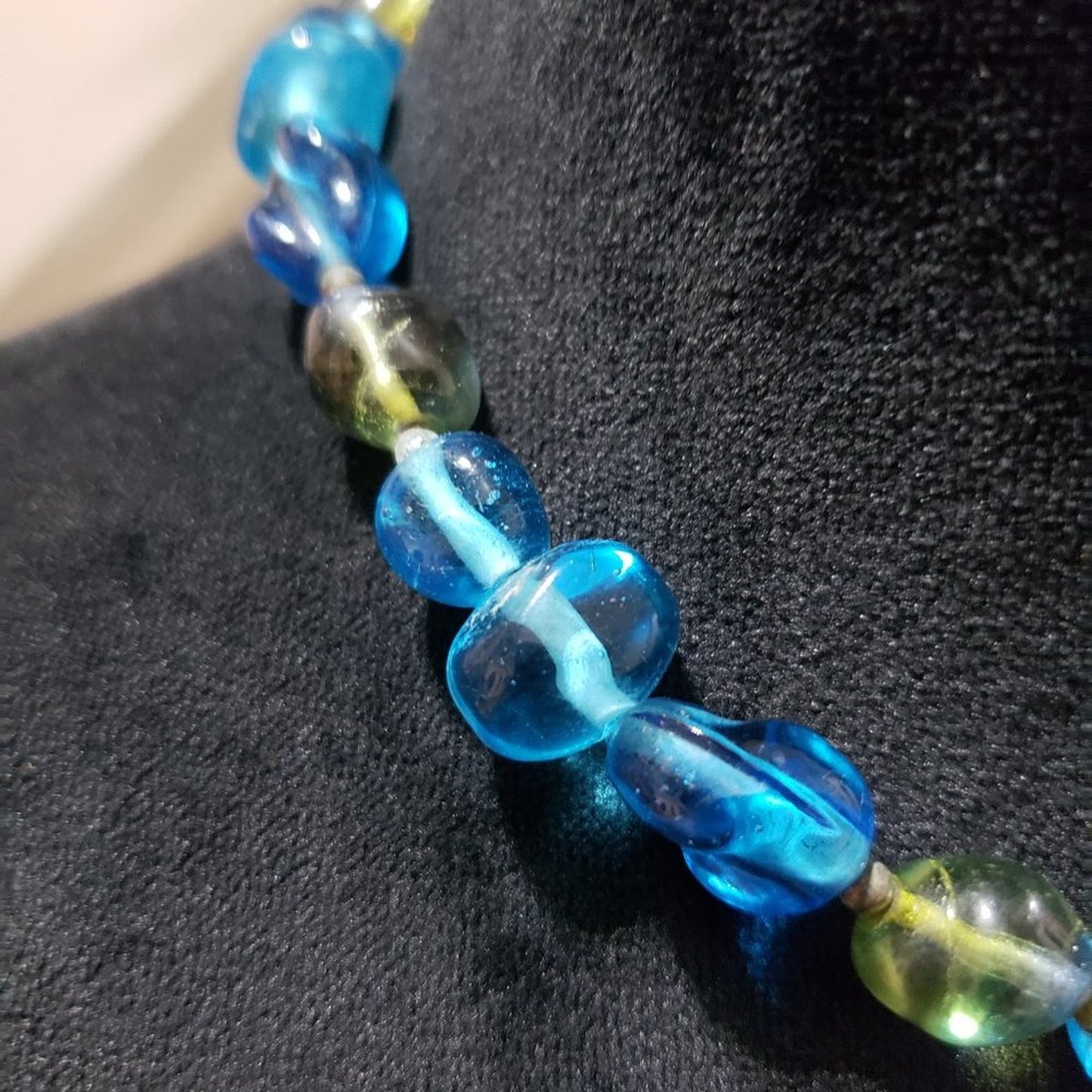 Womens Fashions Green Blue Glass Czech Beads Bib Necklace with Lobster Clasp