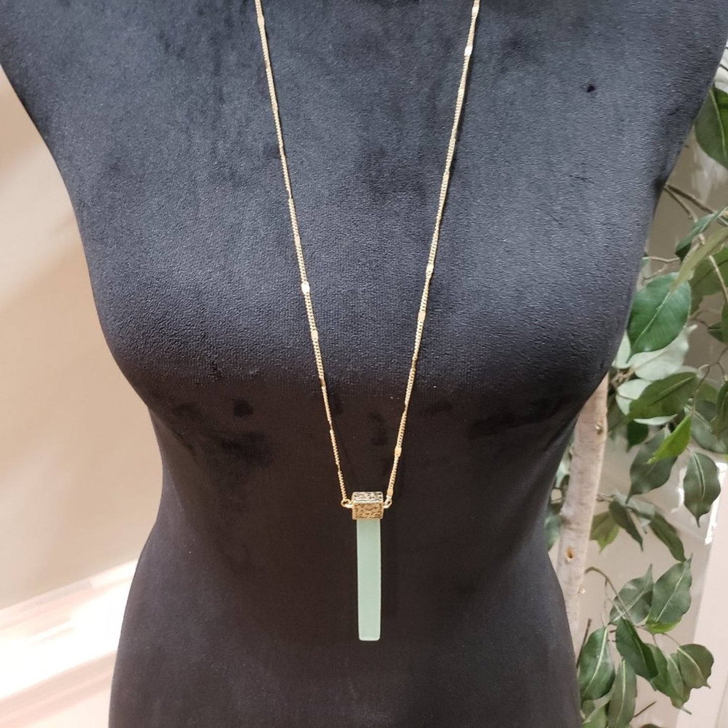 Gold Tone Chain with Crystal Point Light Green Necklace Pendant