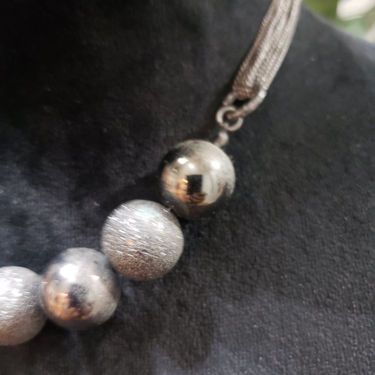 Women's Silver Tone Pearl Round Shape Beaded Statement Fashion Necklace