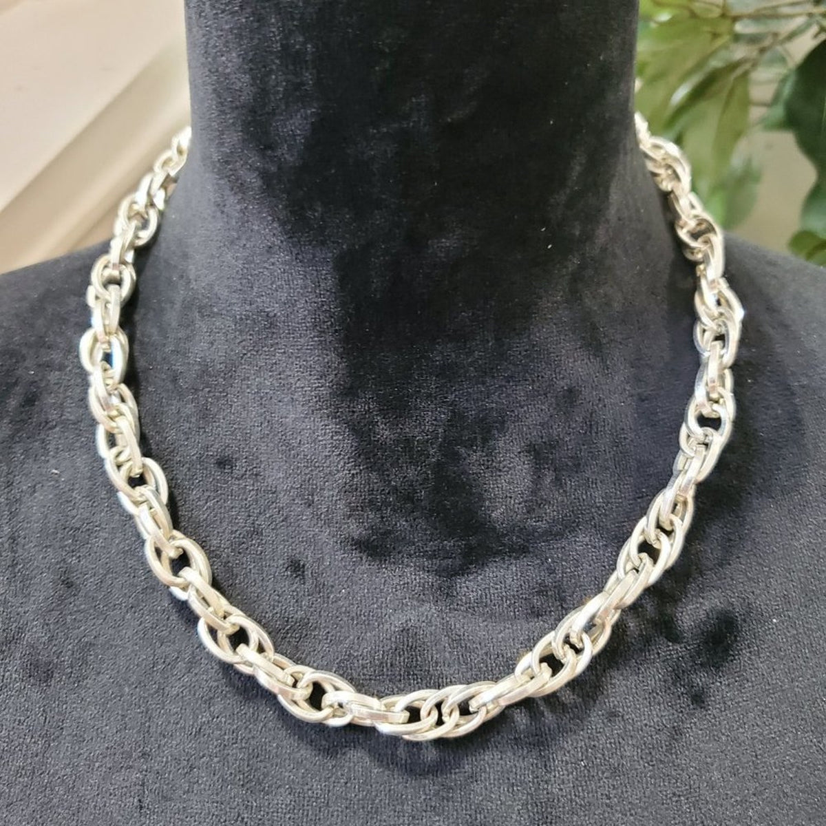 Women's Silver Tone Link Chain with Lobster Clasp Long Necklace