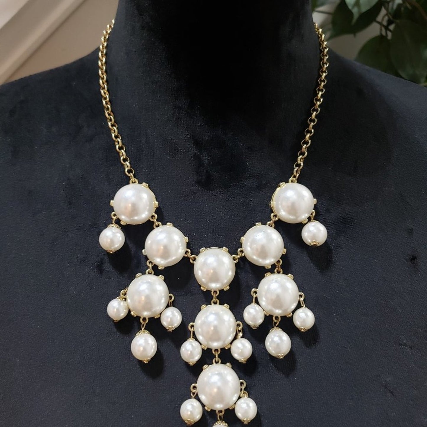 Women's White Drop Round Shape Beaded Statement Stylish Necklace