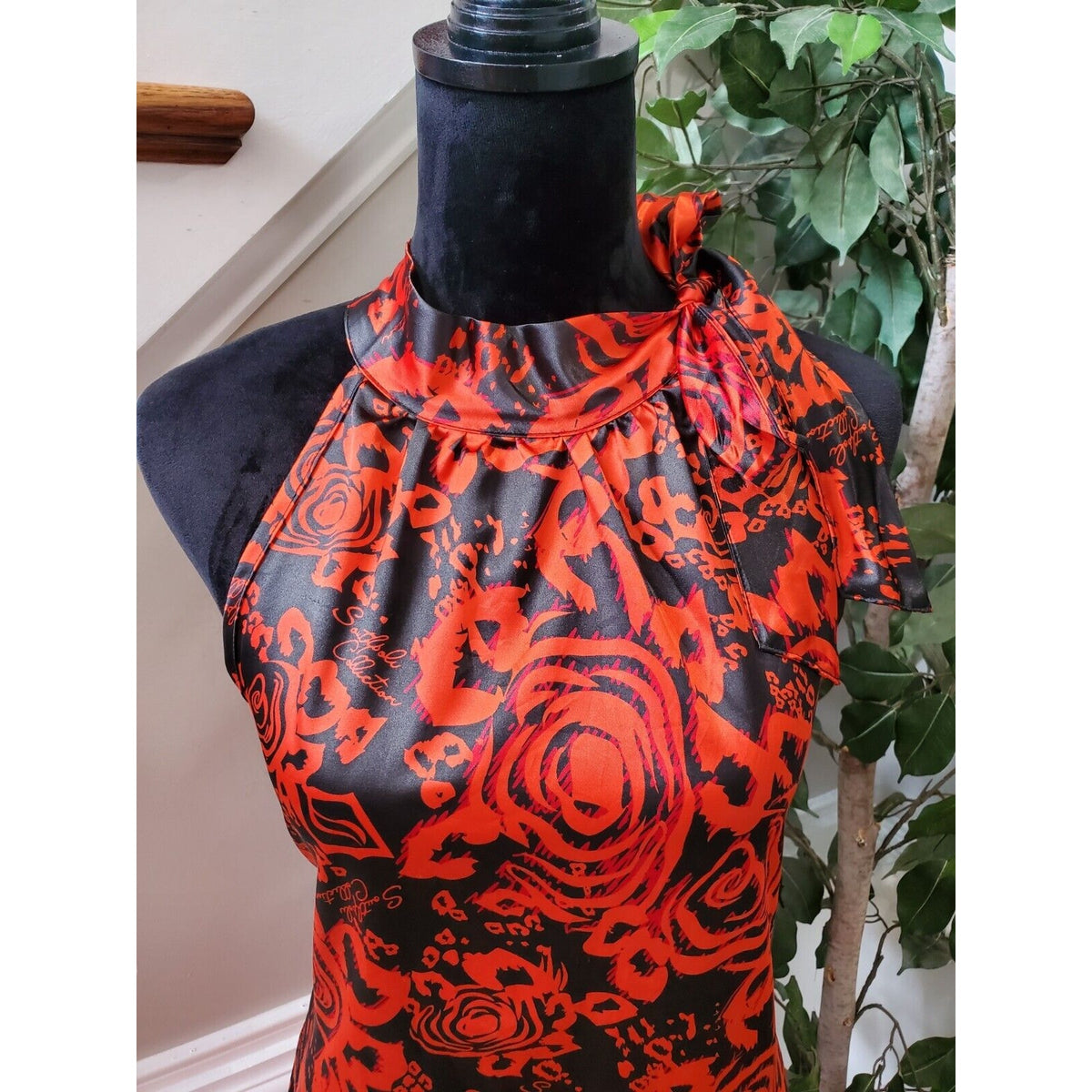 Soutlpole Collection Women's Black Floral Halter Neck Sleeveless Top Blouse XL