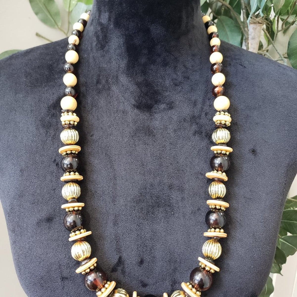 Womens Fashions Multicolor Glass Beaded Teardrop Necklace with Lobster Clasp