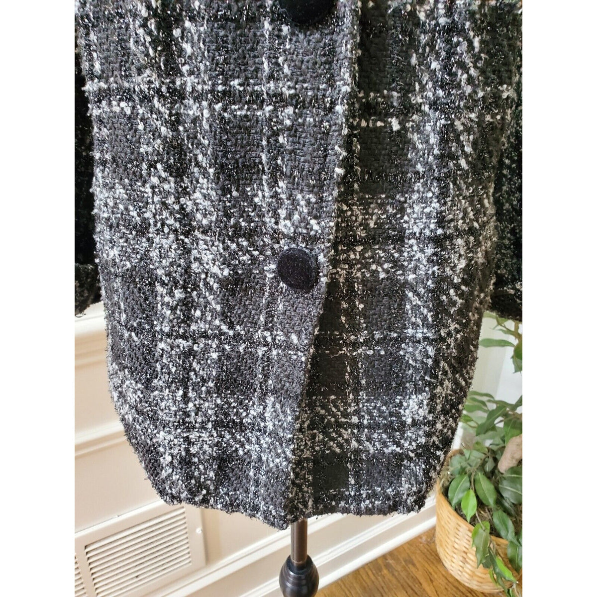 Davi Antte Women's Gray & White Plaid Long Sleeve Buttons Front Jacket Coat XL