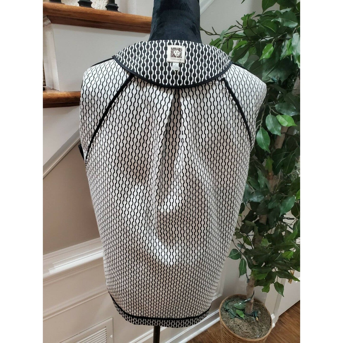 Anne Klein Women's Black & White Polyester Long Sleeve Open Front Blazer Size 4