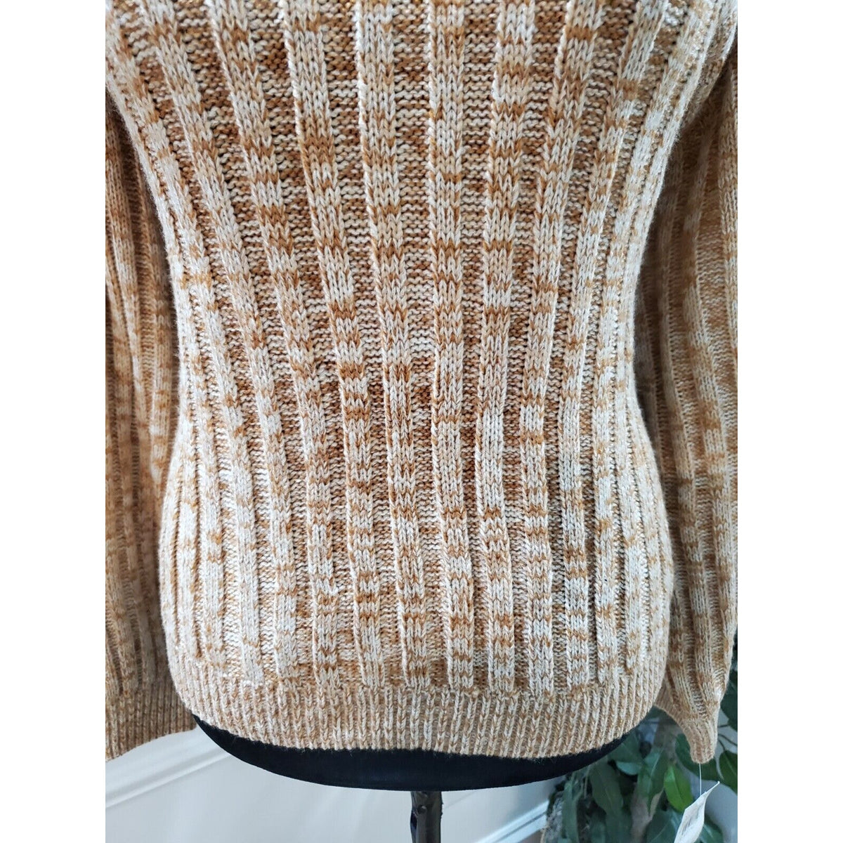 BLANKNYC Toffee Acrylic Ribbed Crewneck Long Sleeve Pullover Knit Sweater XS