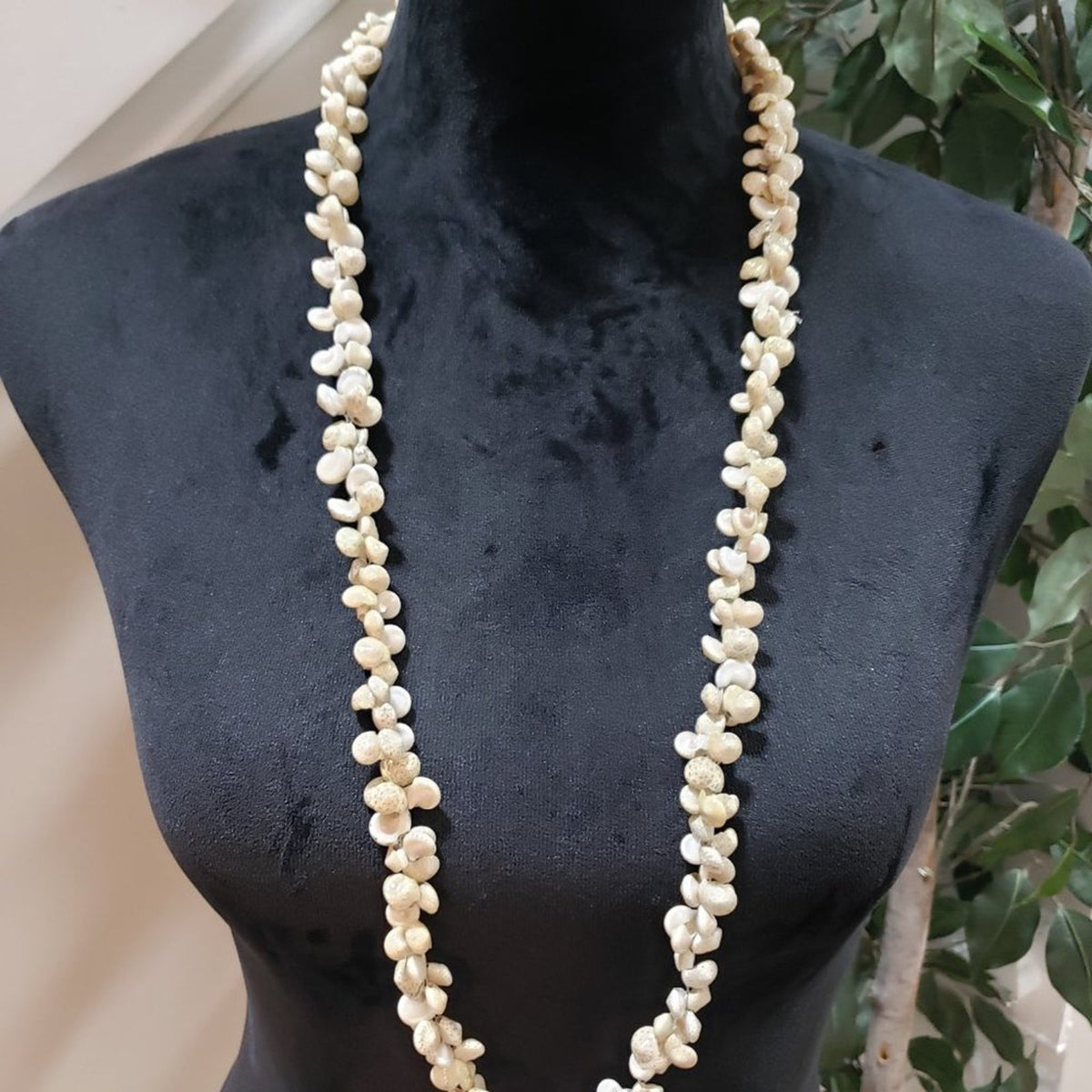Women's Vintage Cowrie Shell Lei Genuine Cowrie Shells Necklace