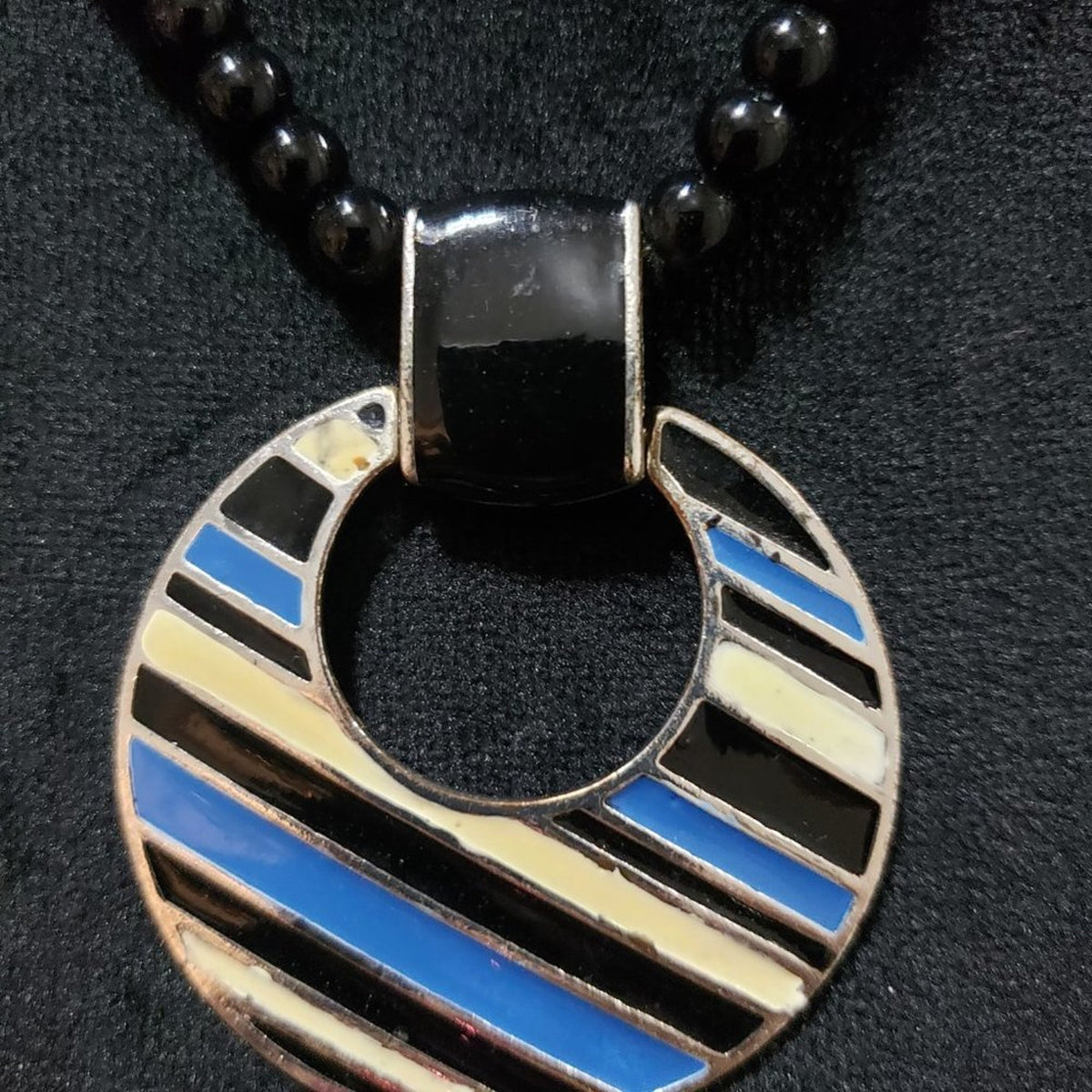 Womens Fashions Multicolor Round Disk Pendant Necklace with Lobster Clasp