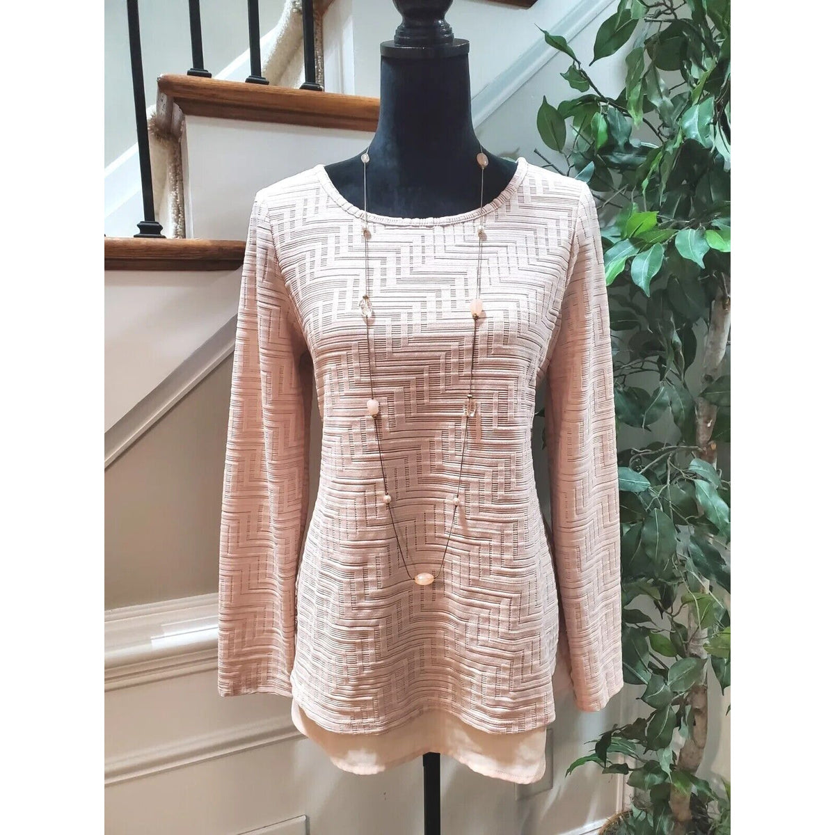 The Limited Women's Beige Polyester Round Neck Long Sleeve Casual Top Blouse L