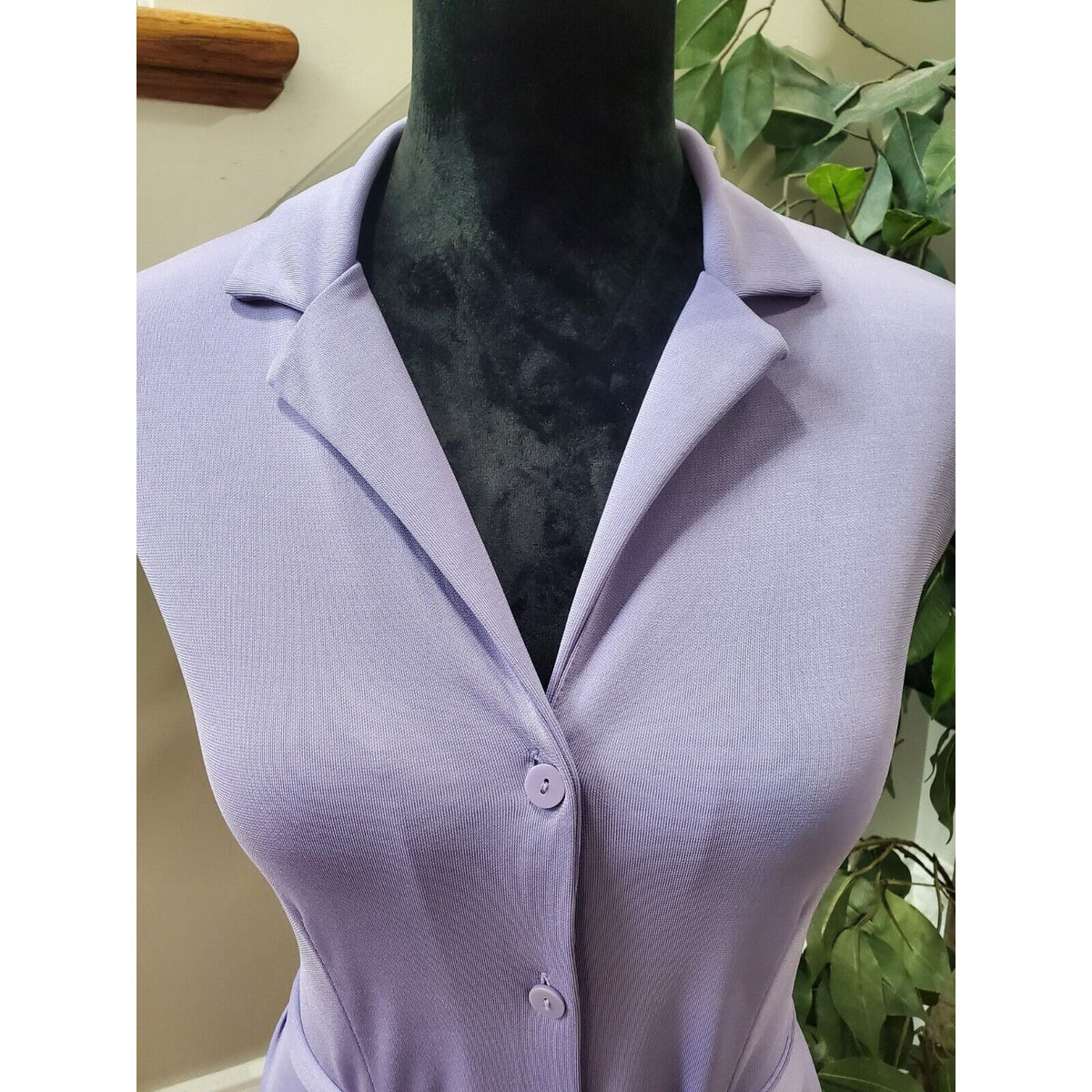 Casual Corner Women's Purple Rayon Neck Sleeveless Knee Length Dress Size Large