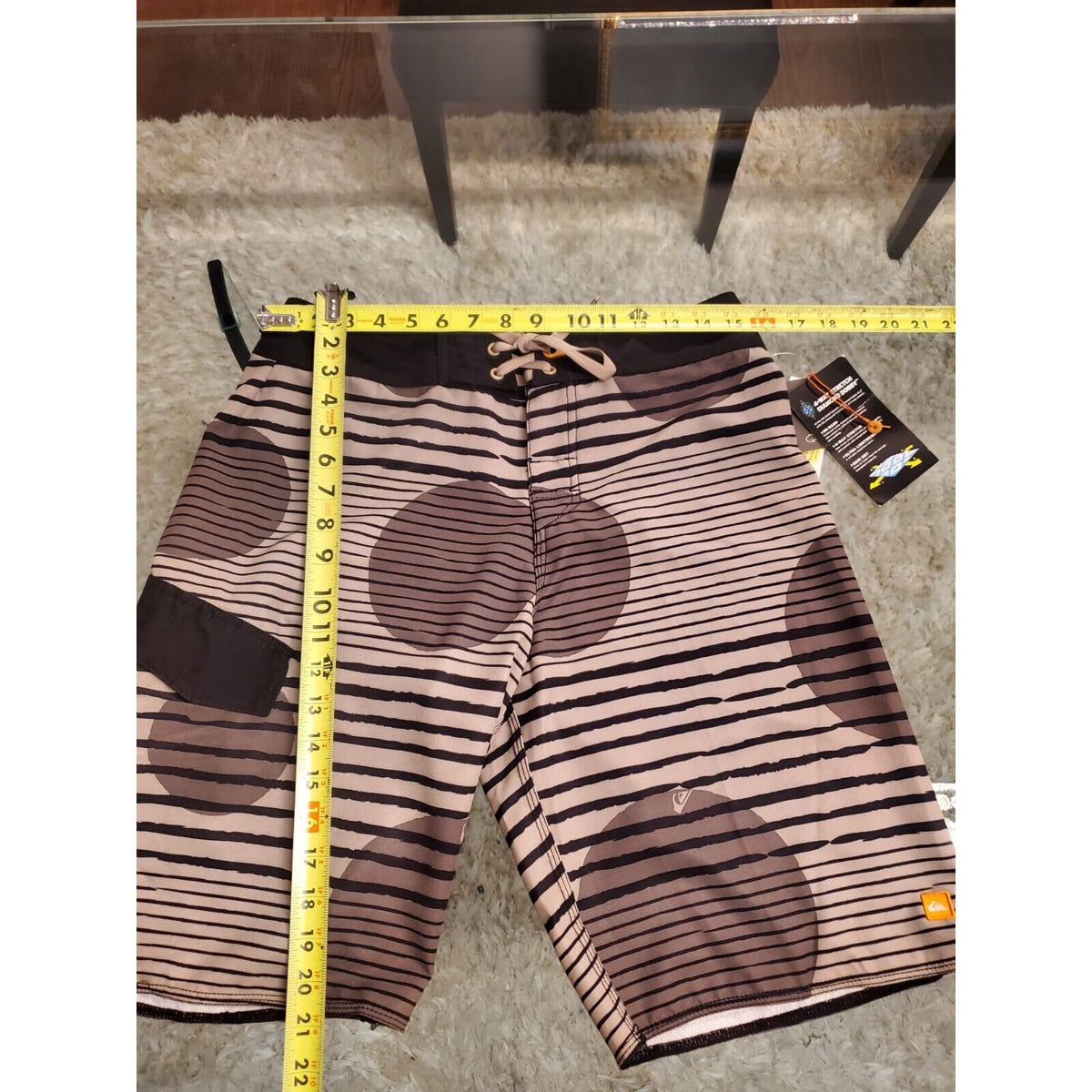 Quick Silver Men's Beige Polyester Logo Print Pull On Swimwear Shorts Size 30