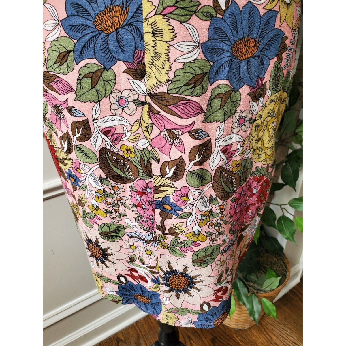 Loft Women's Floral Polyester V-Neck Sleeveless Casual Knee Length Dress Size L