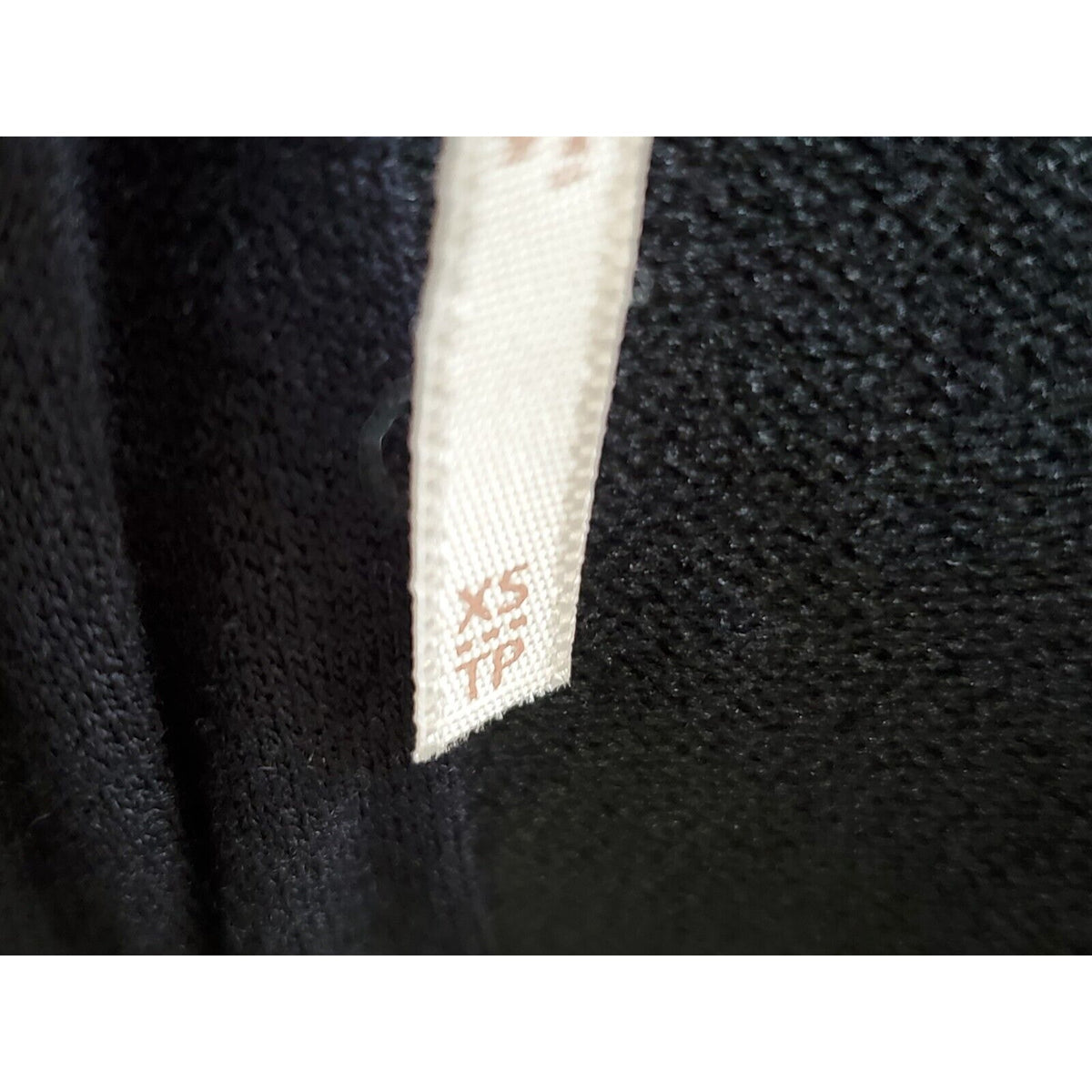 Free People Women Black Rayon V-Neck Long Sleeve Casual Top Blouse Size X-Small