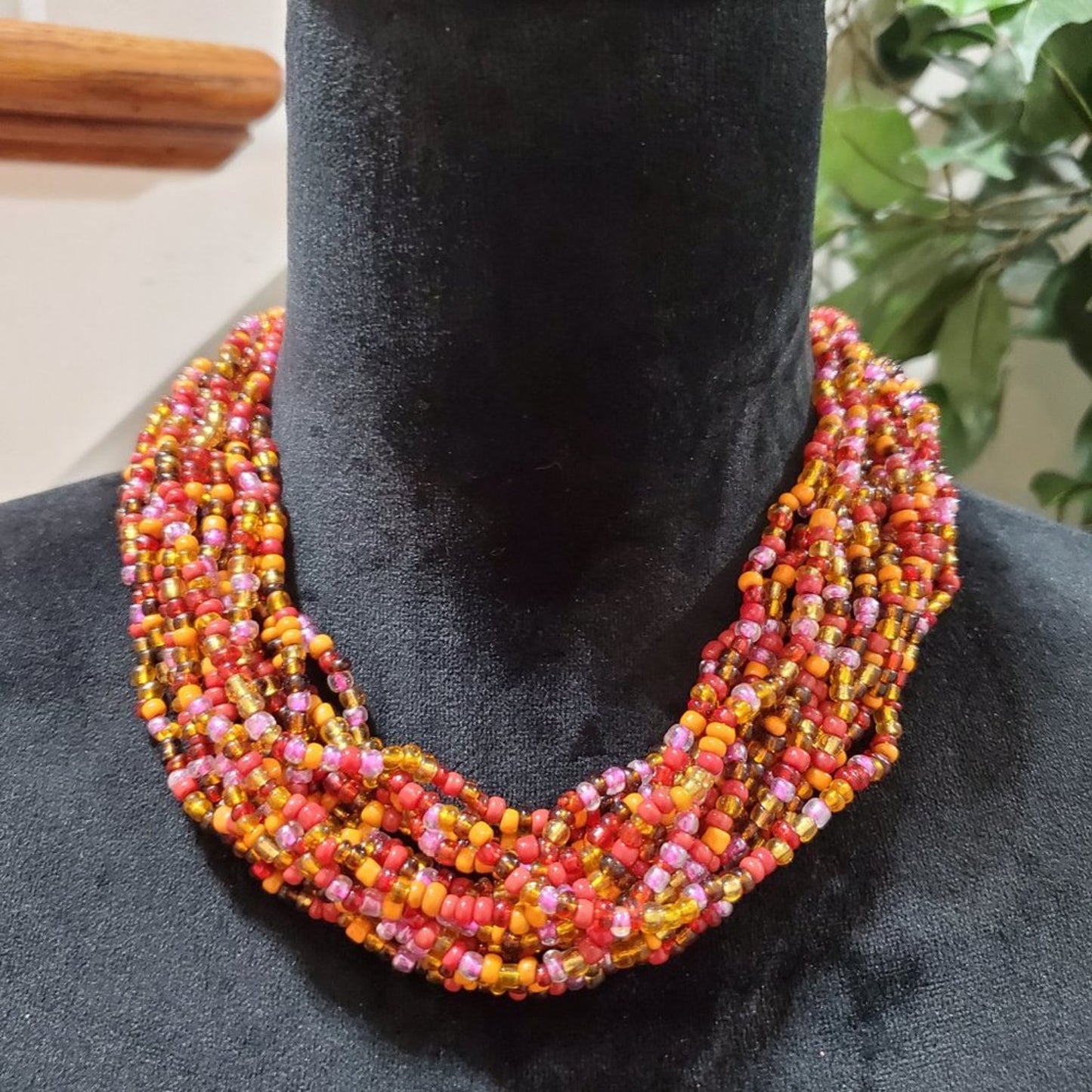 Women's Multicolor Round Beaded Pearl Chunky Fashion Jewelry Necklace