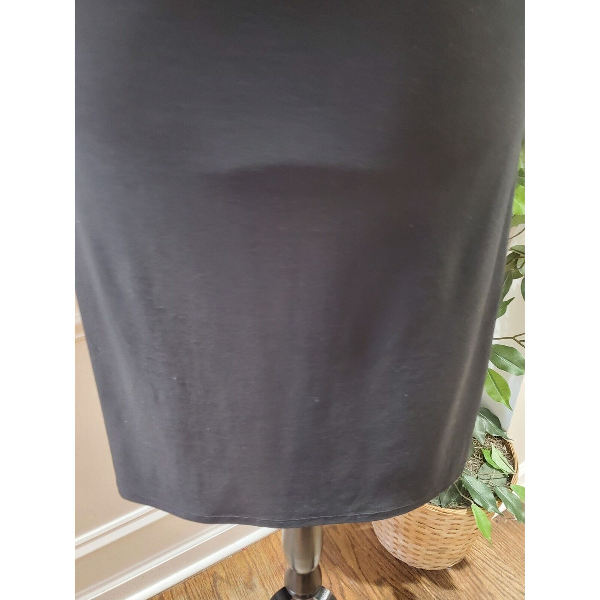 Laundry by Shelli Segal LBD Cocktail Dress Black Chain Straps Cut Out Size 10