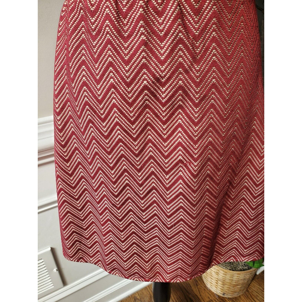Women's Maroon & White Polyester Round Neck Sleeveless Knee Length Dress Size XL