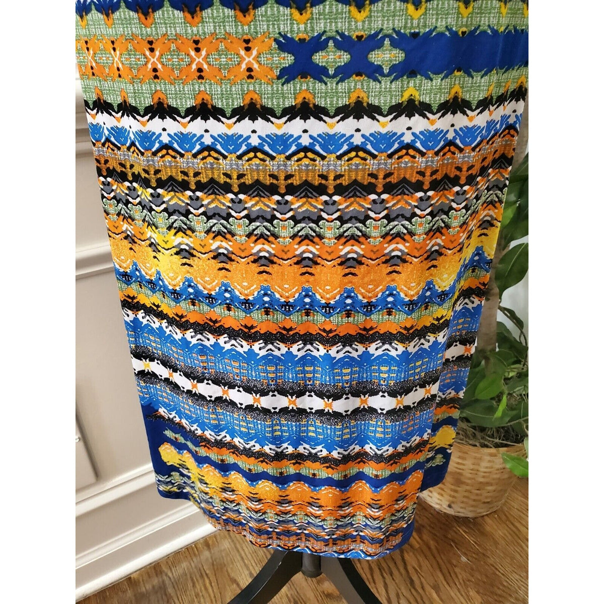 Mlle Gabrielle Women's Multi Round Neck Sleeveless Knee Length Dress Size 1X