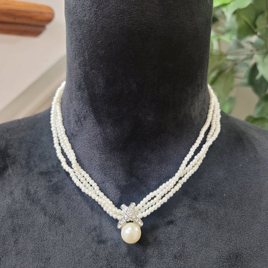 White Pearl Choker Necklace Classic Three Layers Beads Chain Graceful Necklaces