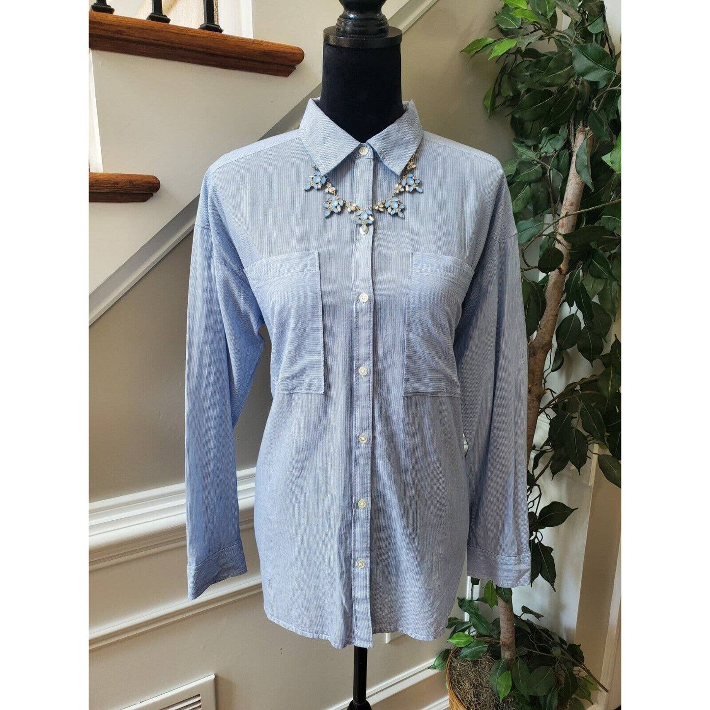 Loft Women's Blue 100% Cotton Collared Long Sleeve Button Down Casual Shirt L