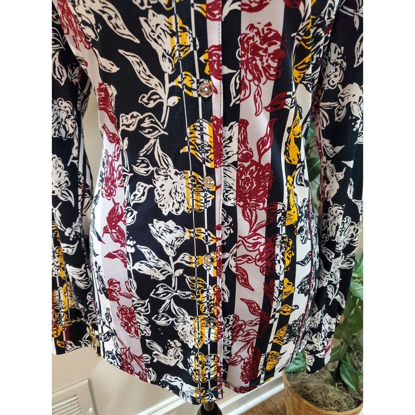 Jones New York Women Floral Polyester Collared Long Sleeve Button Down Shirt L