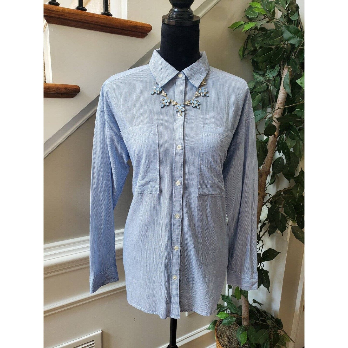 Loft Women's Blue 100% Cotton Collared Long Sleeve Button Down Casual Shirt L