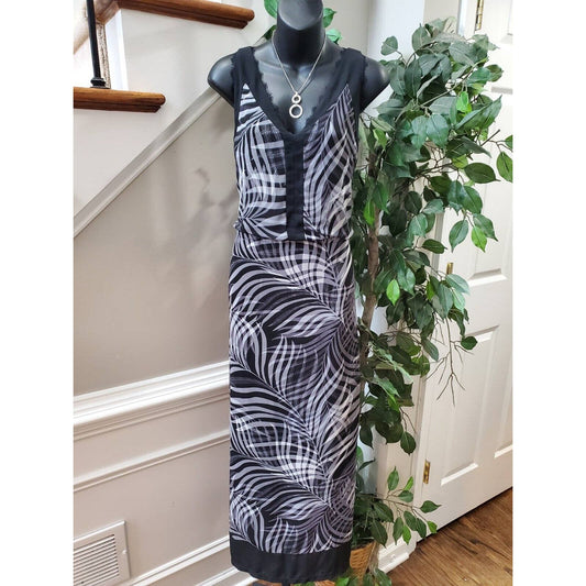Women's Black & White 100% Polyester V-Neck Sleeveless Casual Long Maxi Dress XL