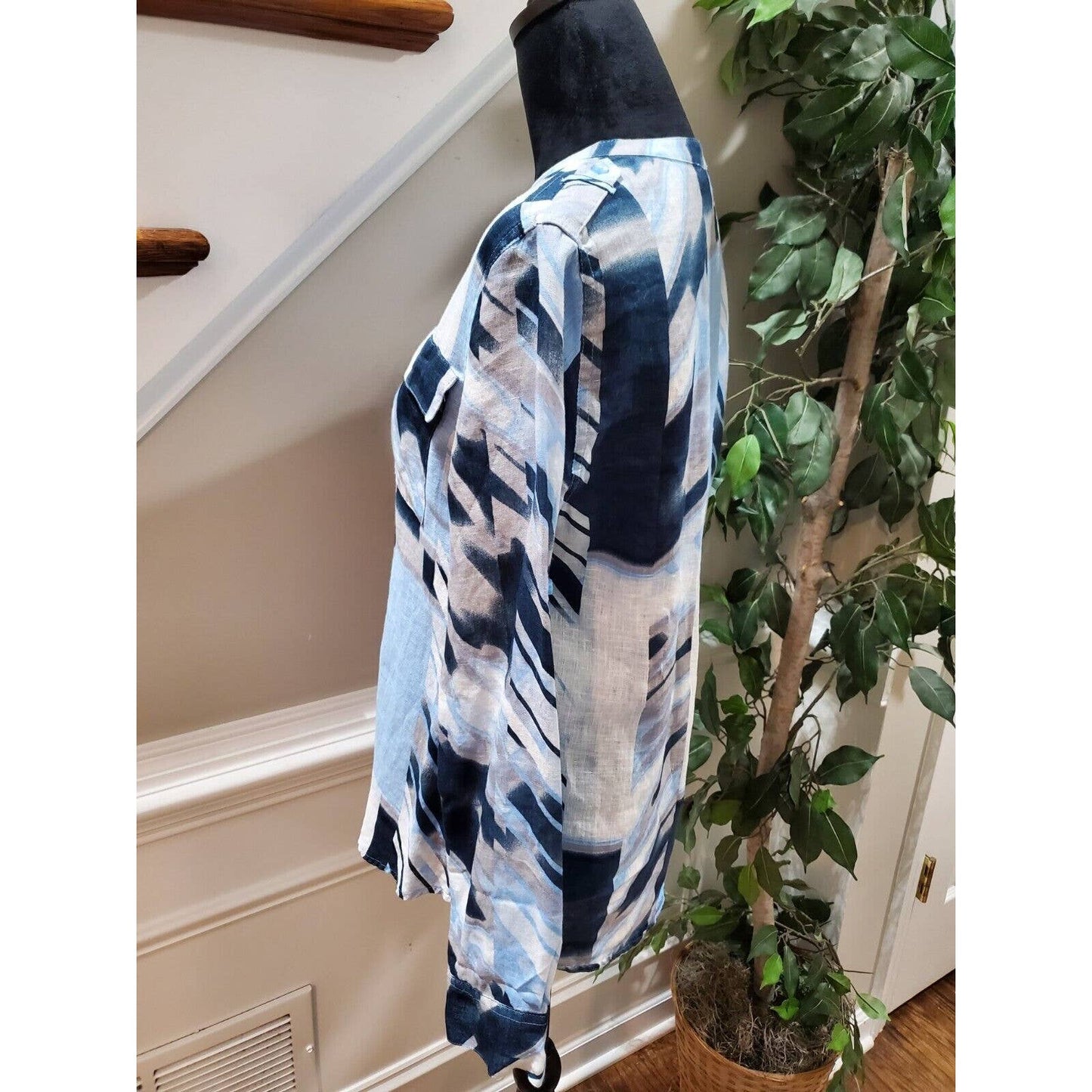 Calvin Klein Women Multicolor Polyester Long Sleeve Buttons Down Casual Shirt S