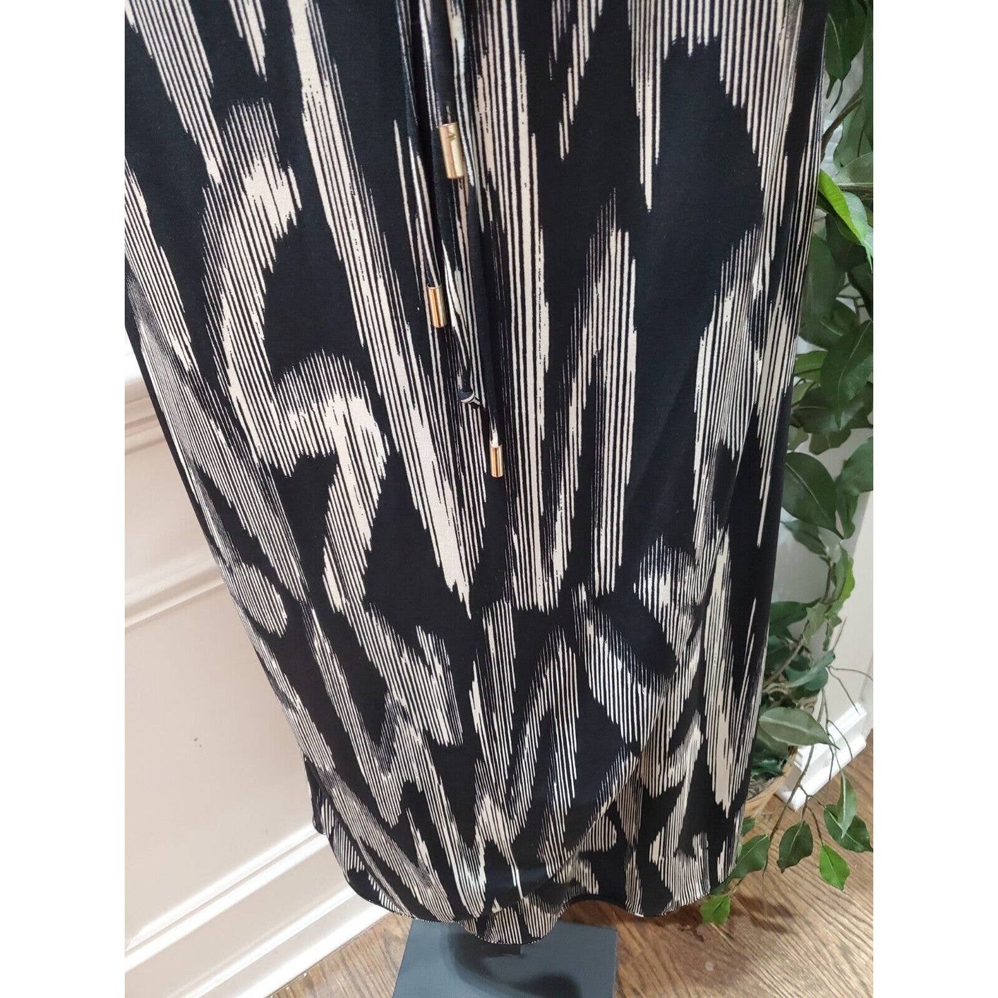 Worthington Women's Black Polyester V-Neck Sleeveless Long Maxi Dress Size XS