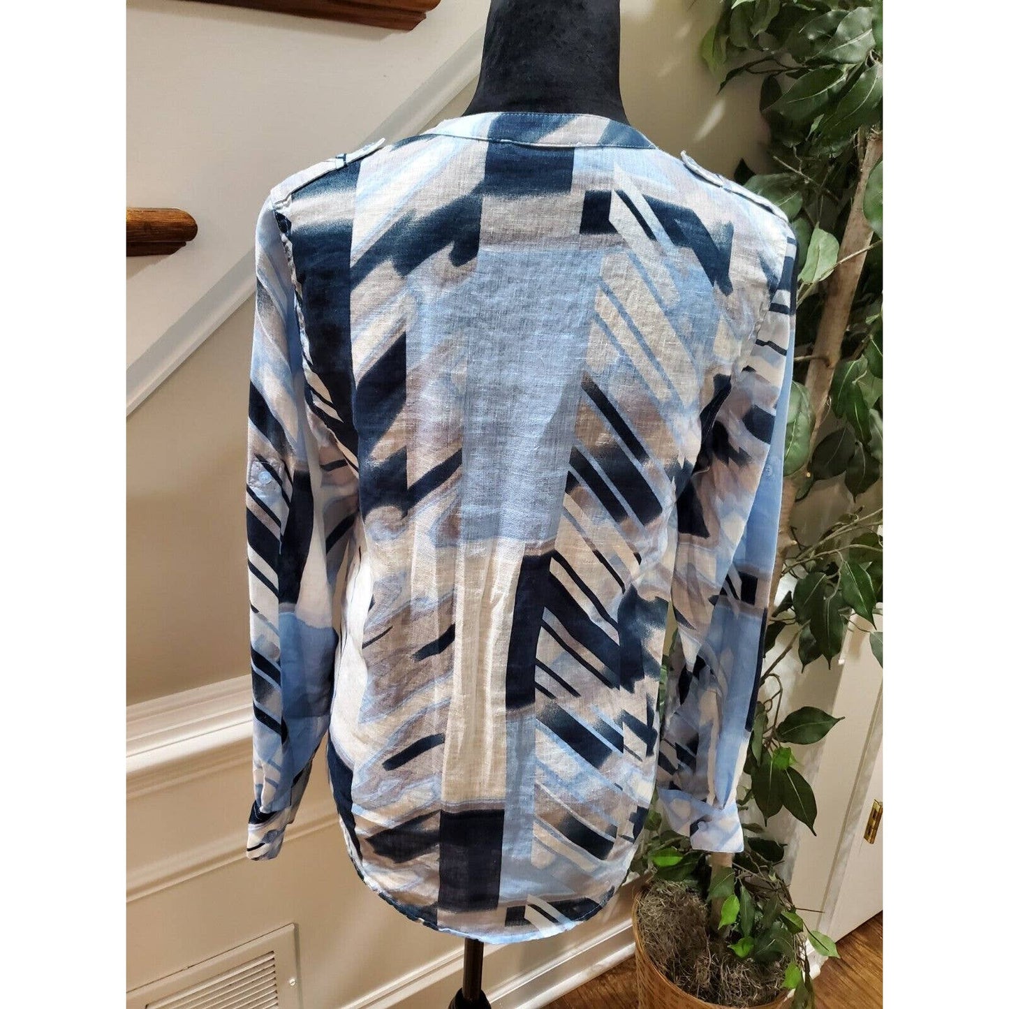 Calvin Klein Women Multicolor Polyester Long Sleeve Buttons Down Casual Shirt S