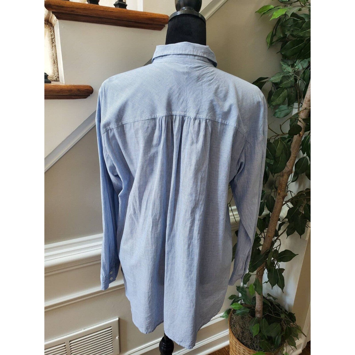 Loft Women's Blue 100% Cotton Collared Long Sleeve Button Down Casual Shirt L