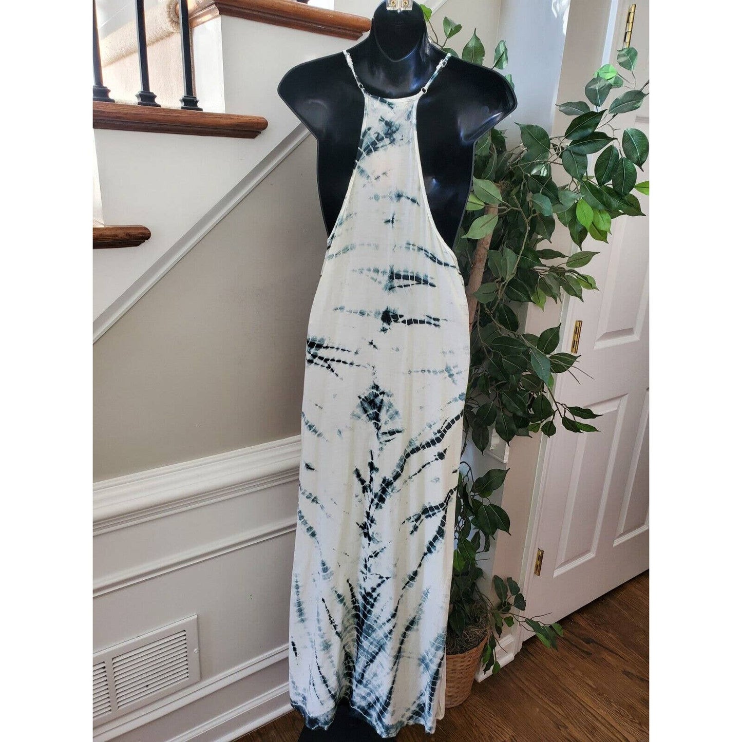 Boutique Hot & Delicious Tie Dye Rayon Square Neck Strappy Long Maxi Dress M